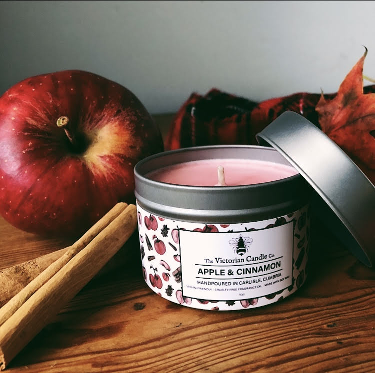 Apple & Cinnamon Soy Scented Candle